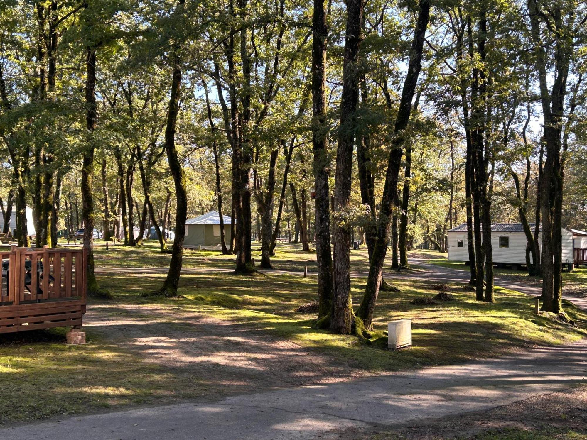 Camping Les Petites Minaudieres Coussay-les-Bois Zewnętrze zdjęcie