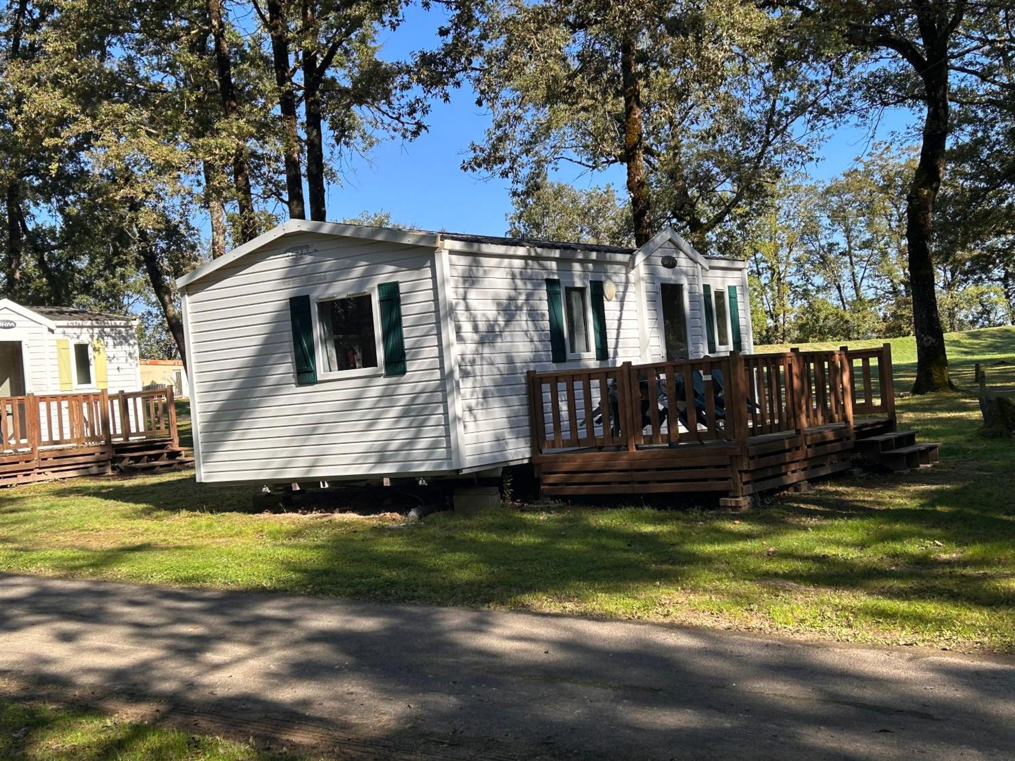 Camping Les Petites Minaudieres Coussay-les-Bois Pokój zdjęcie