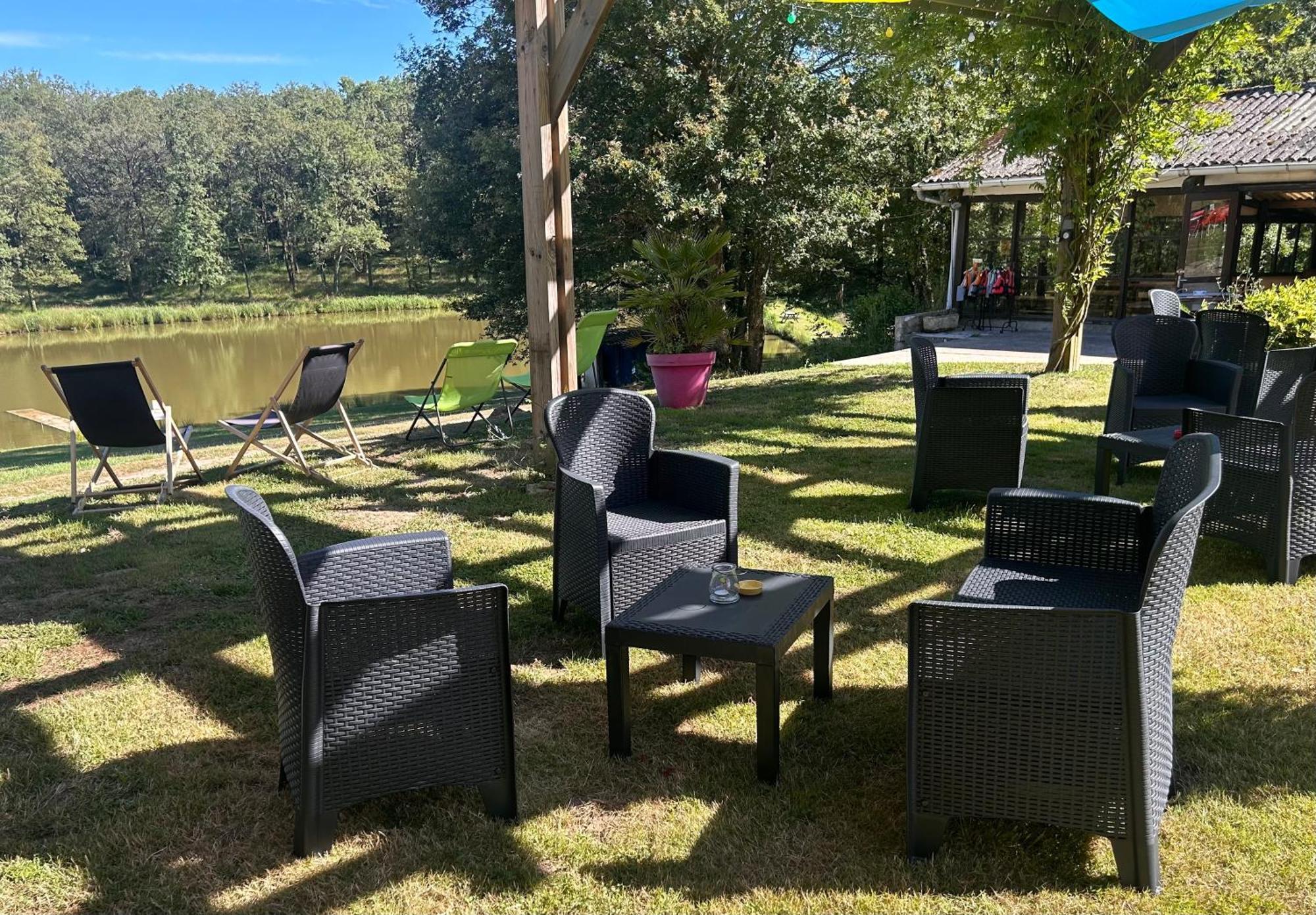 Camping Les Petites Minaudieres Coussay-les-Bois Zewnętrze zdjęcie