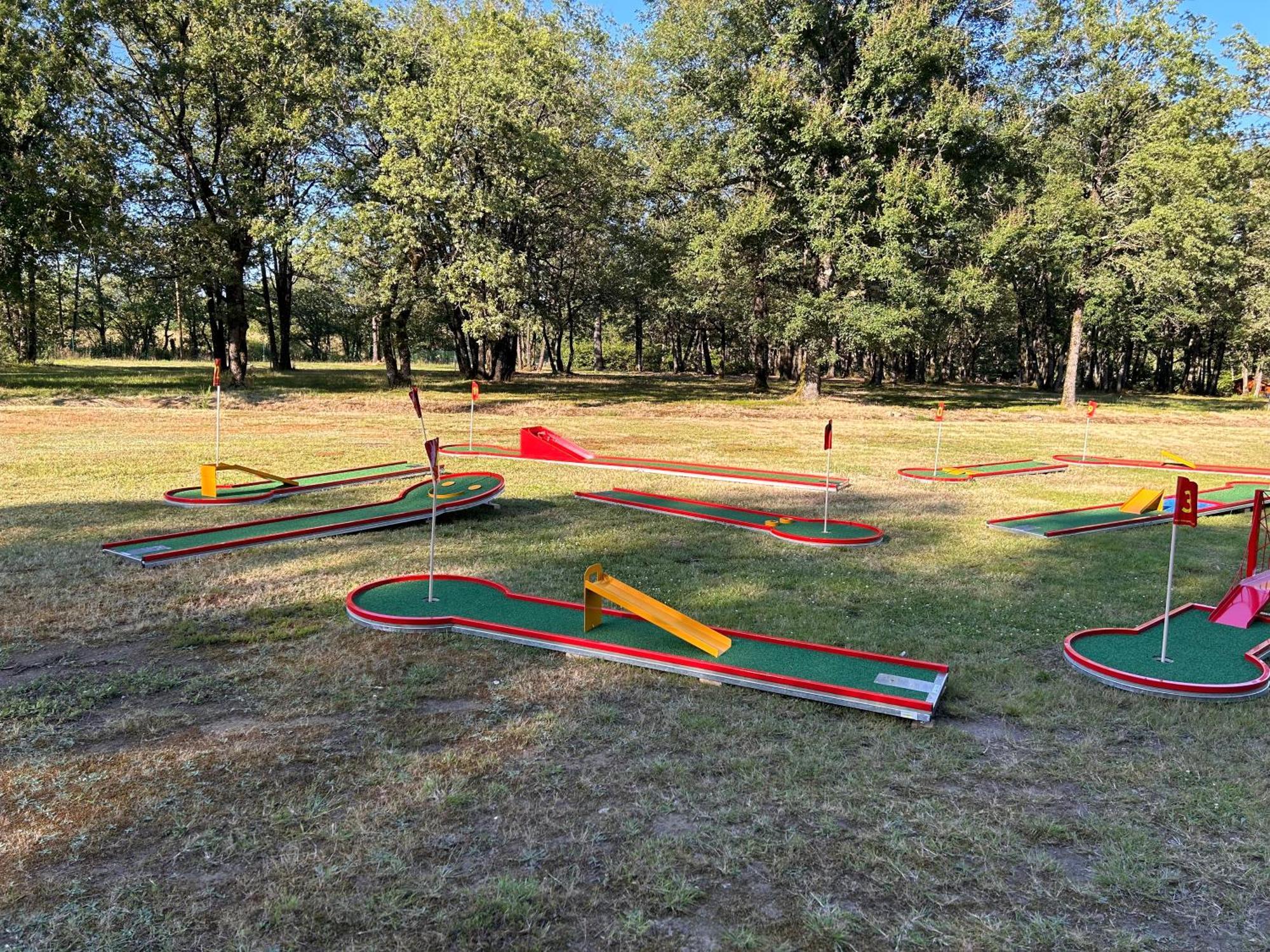 Camping Les Petites Minaudieres Coussay-les-Bois Zewnętrze zdjęcie